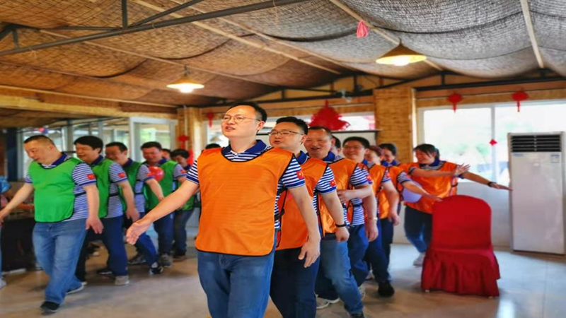 重溫崢嶸歲月，感悟紅色初心 ——瀘天化弘旭黨委開展“學(xué)黨史 感黨恩 跟黨走” 主題黨日活動(dòng)(圖2)