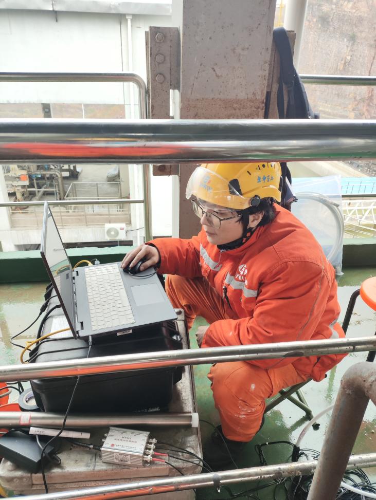 四川瀘天化精正公司完成貴州鵬昇集團(tuán)紙業(yè)有限責(zé)任公司 渦流檢測項目(圖1)