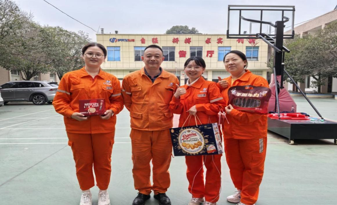 光芒四射，繩彩飛揚(yáng) ——弘旭公司工會(huì)開(kāi)展秋季跳繩活動(dòng)(圖2)