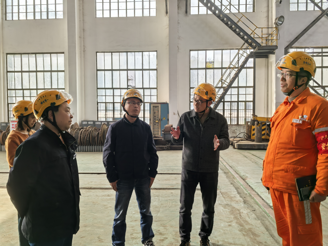 ?瀘天化集團安全生產(chǎn)專項督導(dǎo)組赴弘旭公司開展實地檢查(圖1)